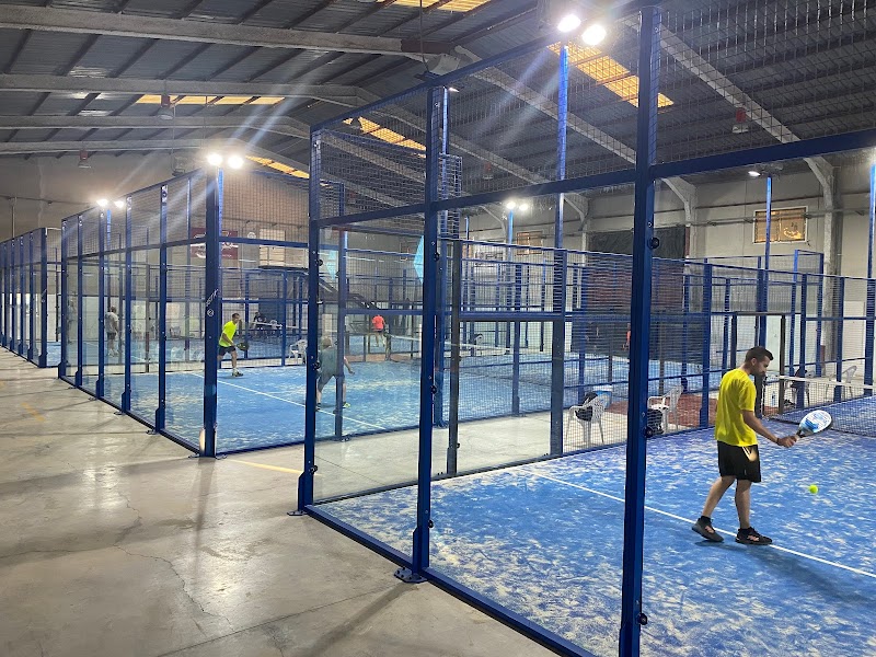 Alhama Padel Indoor en Alhama de Murcia - Foto 1
