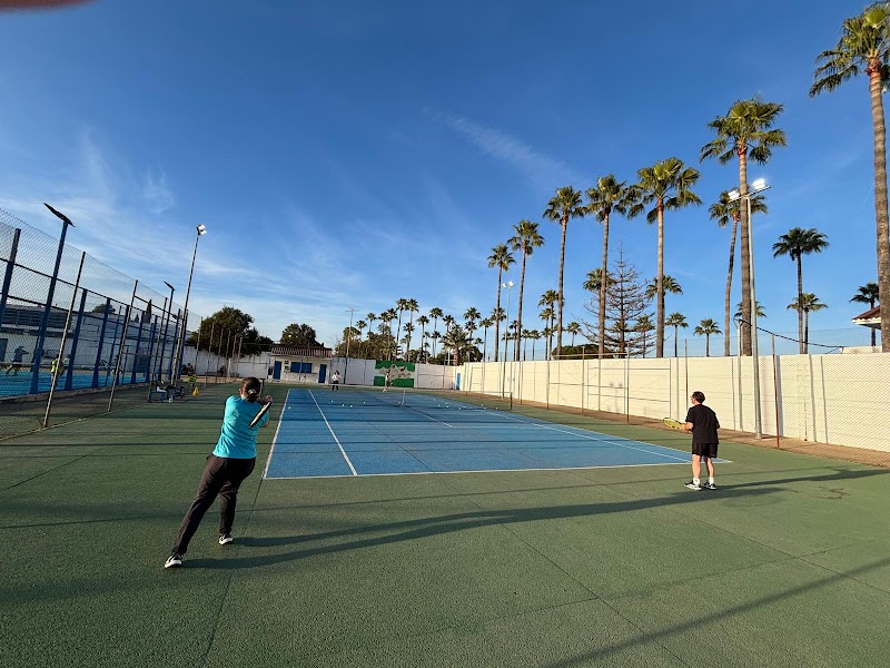 ALJARAFE SPORTS TENIS Y PADEL - Foto 2