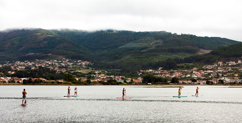 BAYBAYSURF · Escuela de Paddle Surf & Kite Surf en Baiona en Baiona - Foto 1