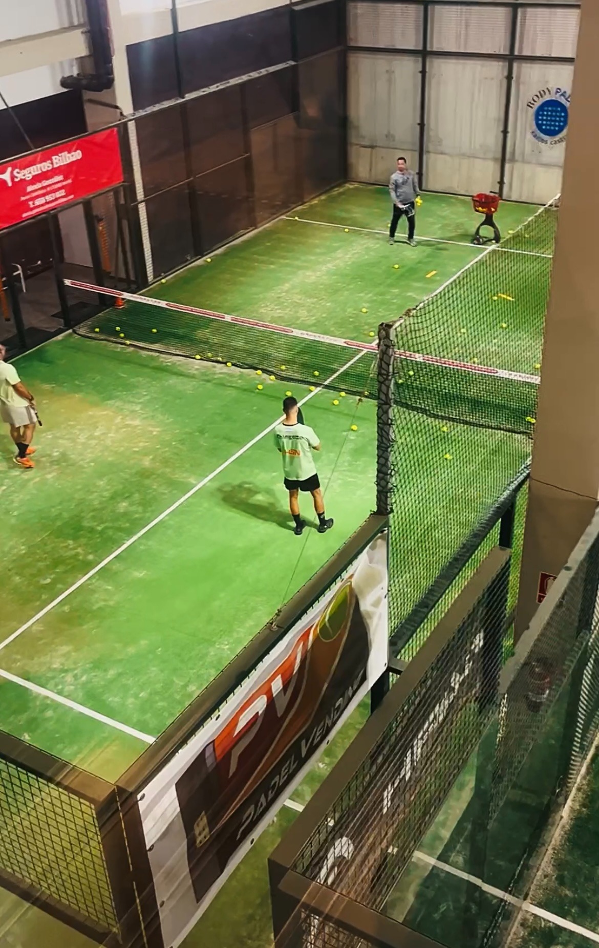 Body Padel Carlos Castro  - Foto 2
