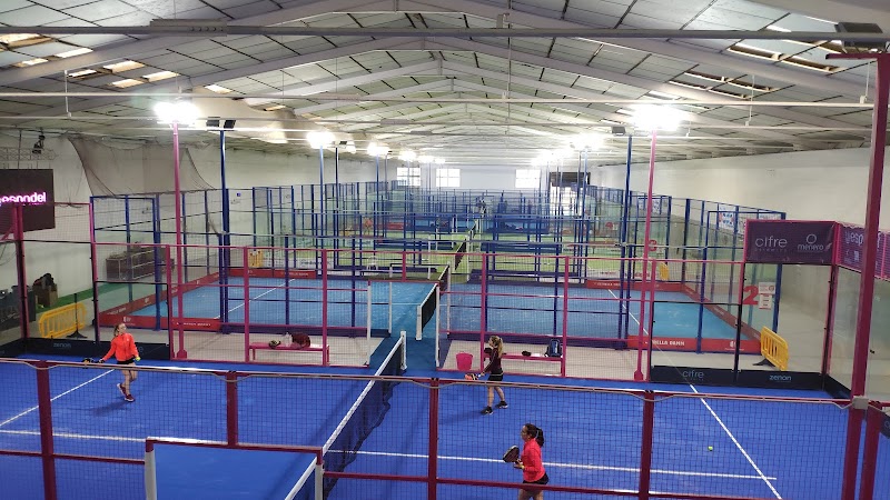 Centro de Padel Burriana ESPADEL - Foto 1
