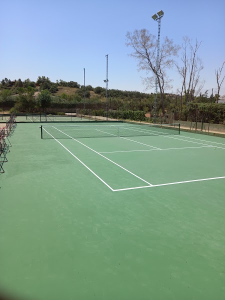 CENTRO DE TENIS Y PADEL LA BASTIDA en Toledo - Foto 1