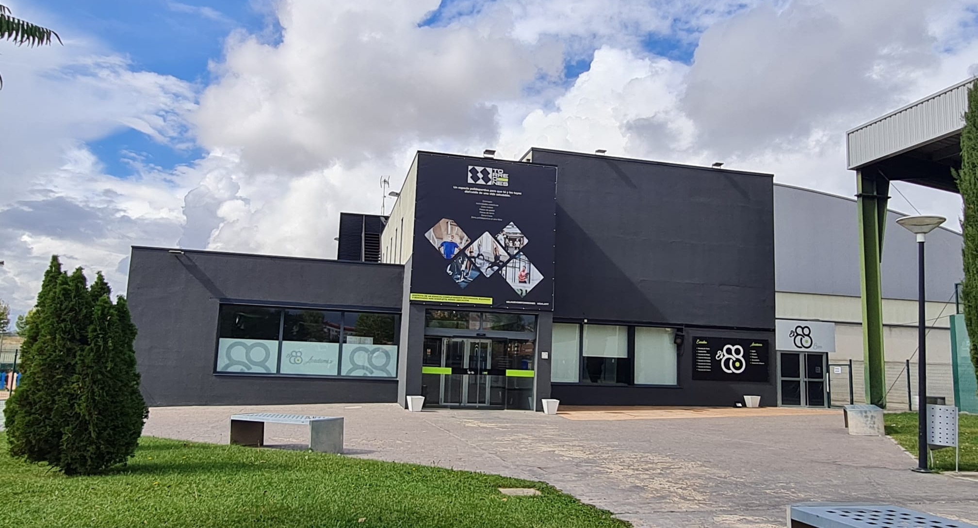 Centro Deportivo El 88 en Ávila