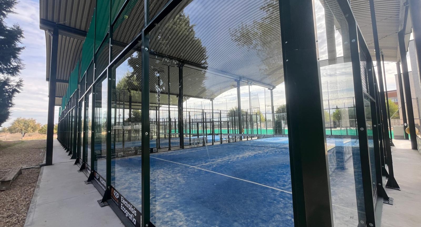 Centro Deportivo San Gabriel en Alcalá de Henares - Foto 1