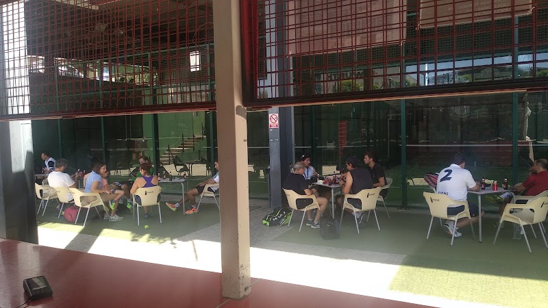 Club de pádel fitin - Foto 2