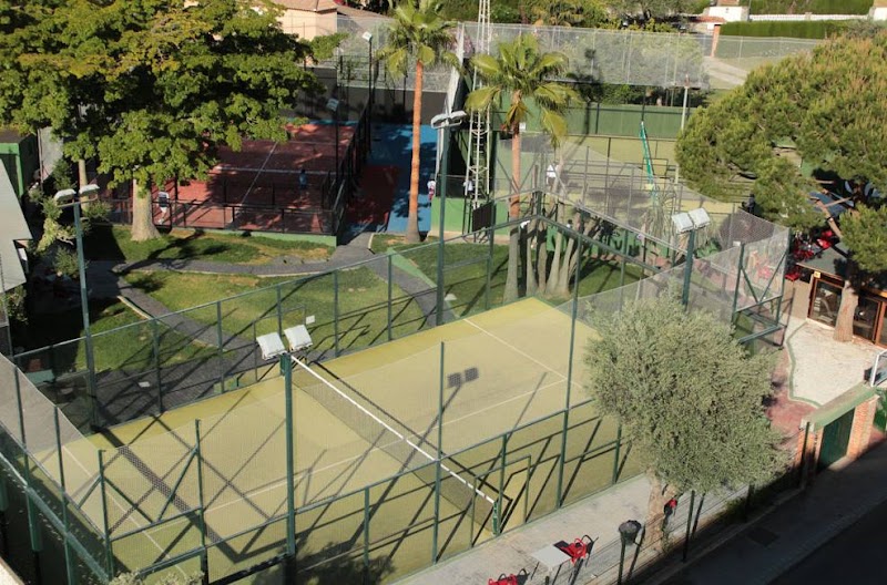 Club de pádel Miraflores - Foto 3
