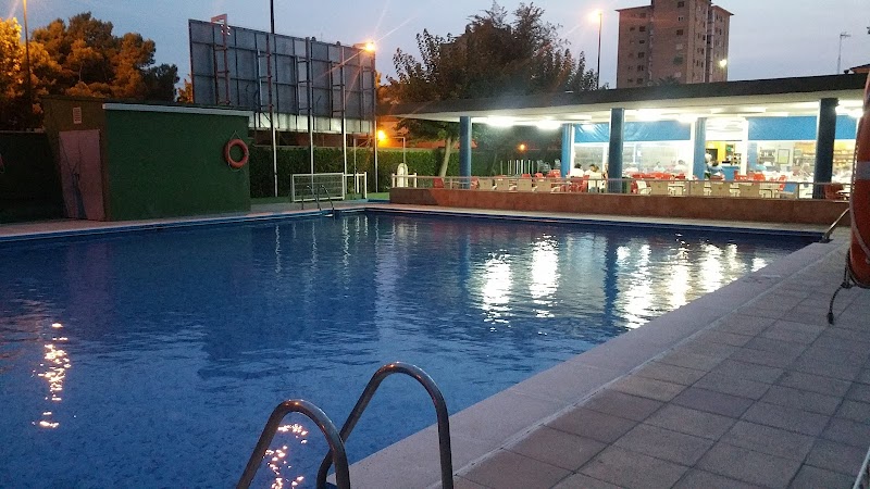 Club Tenis Padel Ebro Viejo - Foto 4