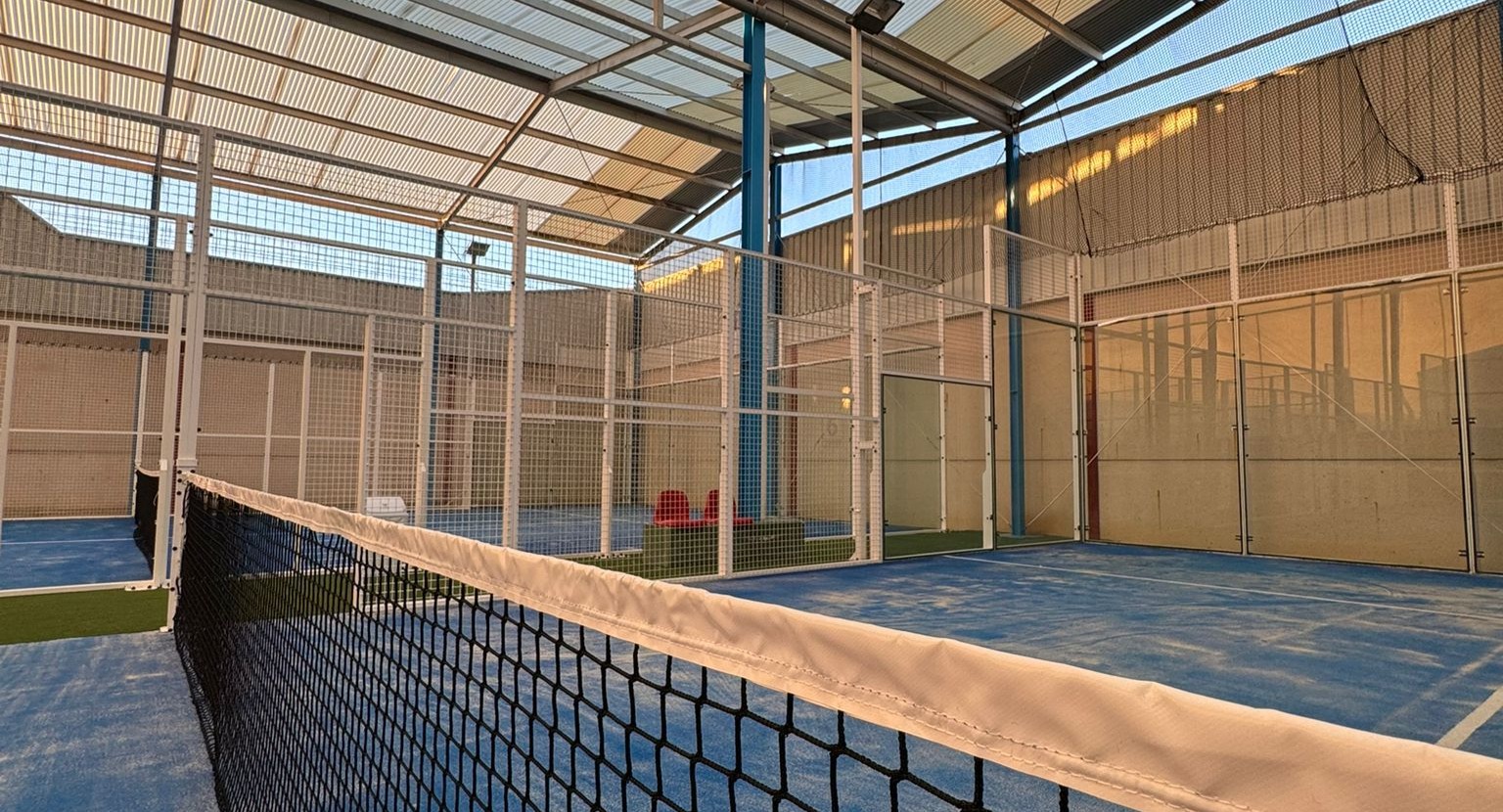 ES+ PÁDEL CENTER