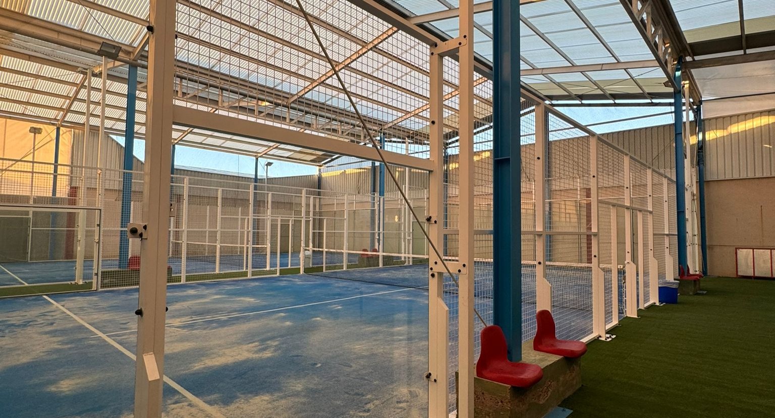 ES+ PÁDEL CENTER - Foto 16