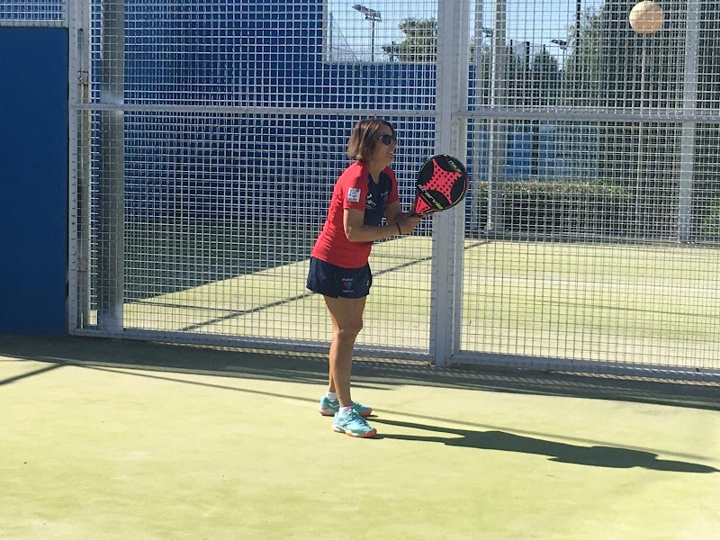 Escuela de Pádel Meliana - Foto 3