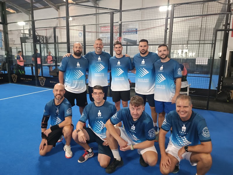 ESCUELA DE PADEL NAXO DIEZ - Foto 2