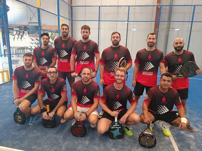 ESCUELA DE PADEL NAXO DIEZ - Foto 3