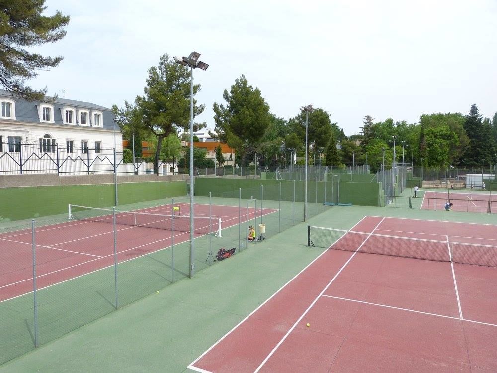 Escuela De Tenis Y Padel Jmo