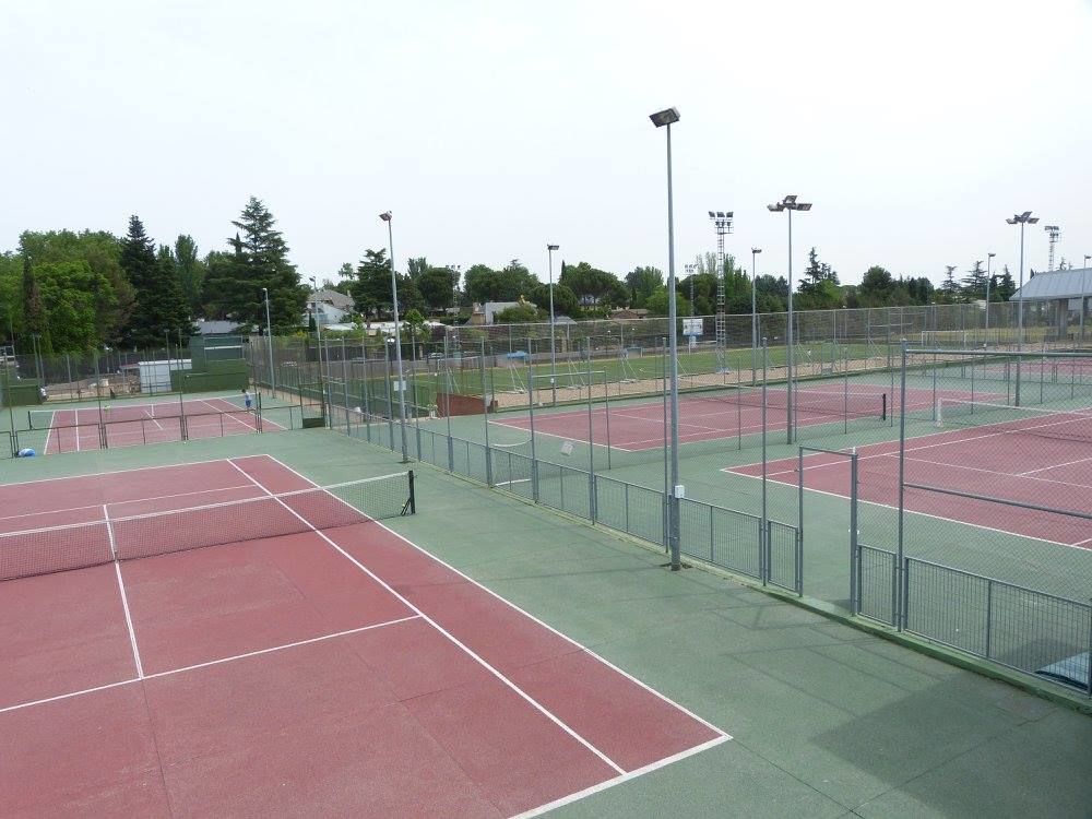 Escuela De Tenis Y Padel Jmo - Foto 3