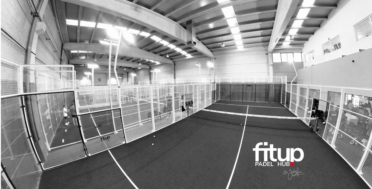 Fitup Padel Hub Villanueva De La Cañada By Gaby Reca en Villanueva de la Cañada - Foto 1