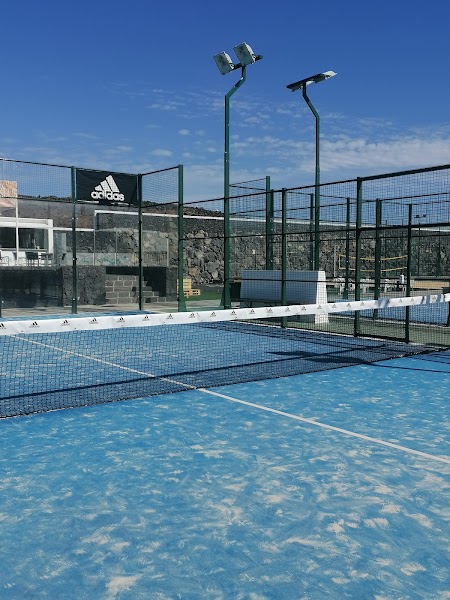 Hyde Park Lane Leisure & Sport (Pádel y Tenis) en Puerto del Carmen - Foto 1