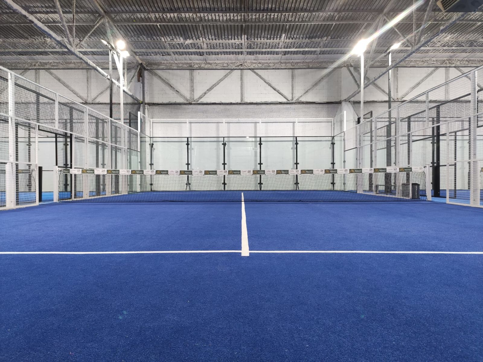 Iron Padel Indoor Sevilla - Foto 2