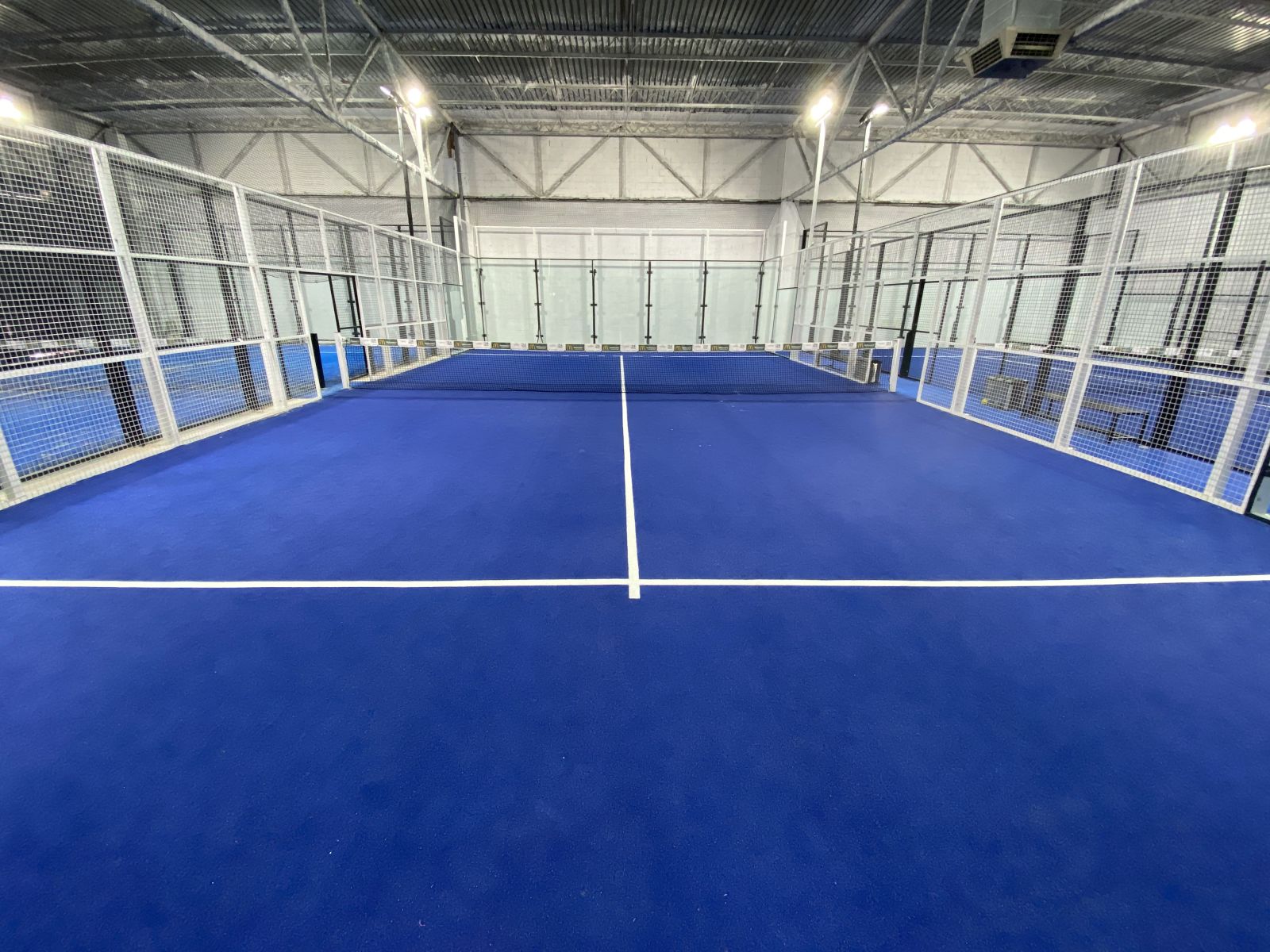 Iron Padel Indoor Sevilla - Foto 4