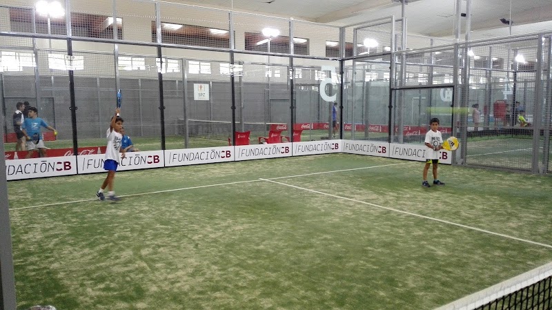 La Cañada Padel Indoor en Badajoz - Foto 1