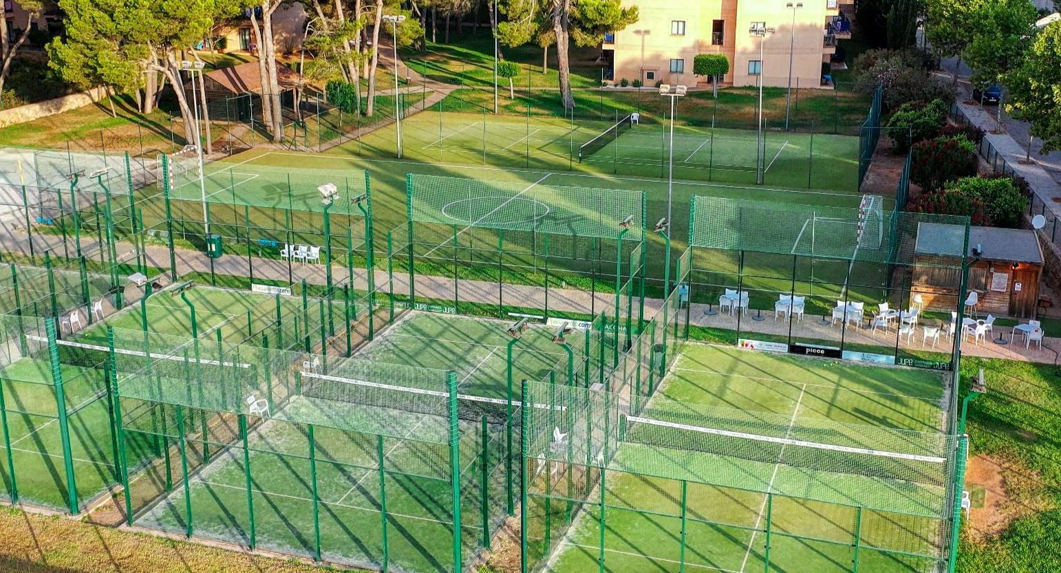 Nouvellmaripadel en Can Picafort - Foto 1