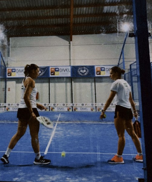 Pádel Club A.J.Pro Indoor La Campana