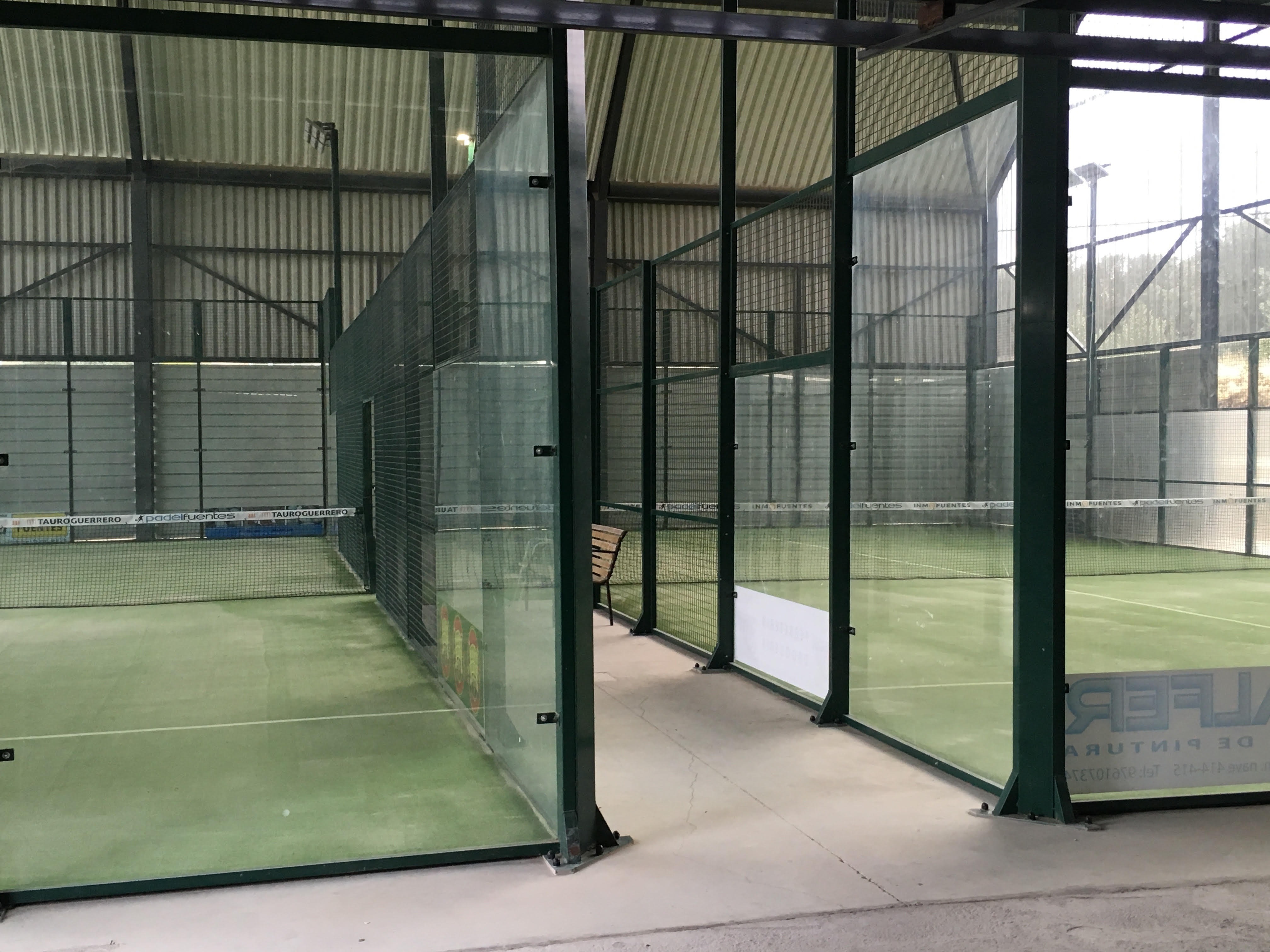 Padel Fuentes en Fuentes de Ebro - Foto 1