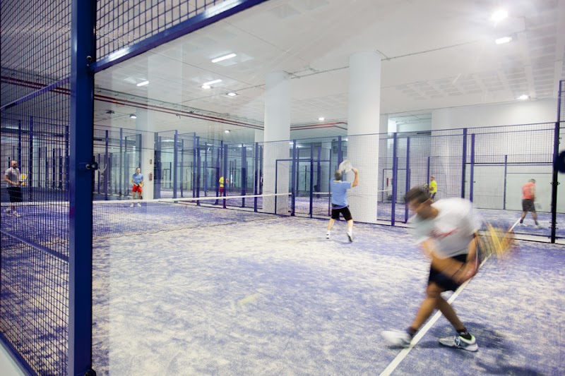 Padel Indoor La Villa