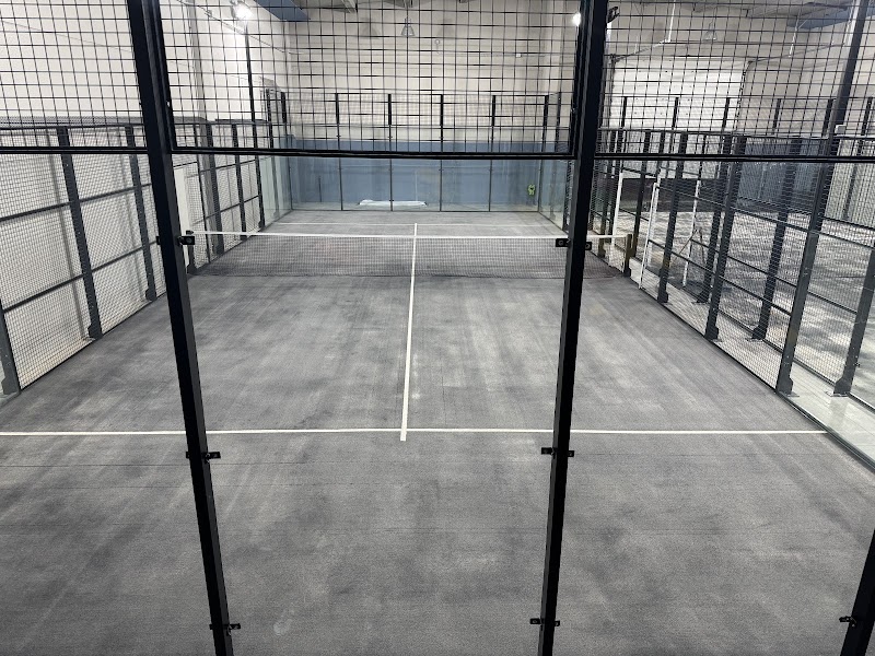 Pádel Indoor Turiaso en Tarazona - Foto 1
