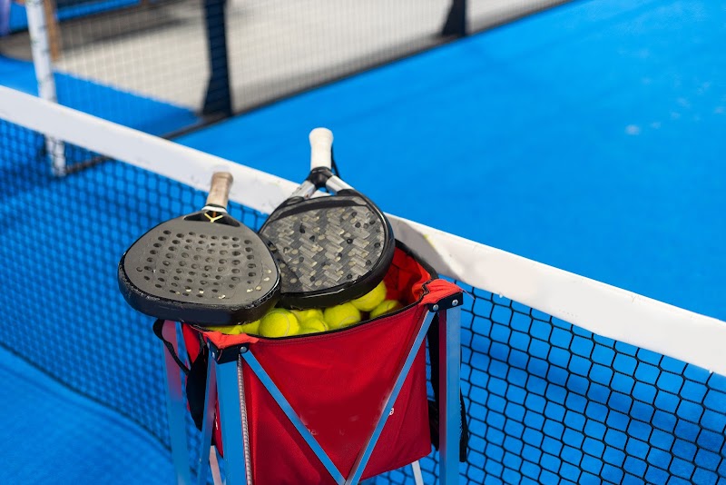 Padel & Tapas - Foto 2