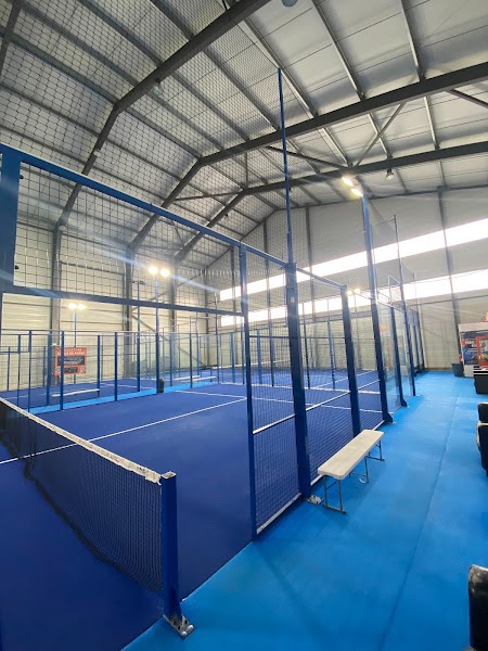 Padel Tolosa Rodez en Luc-la-Primaube - Foto 1