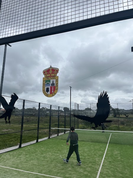 Pista de Padel en Mesas de Ibor - Foto 1