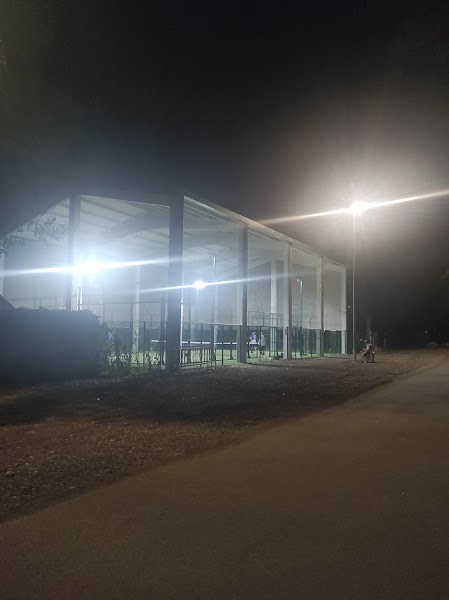 Pista de Pádel Castejón de Sos. en Castejón de Sos - Foto 1