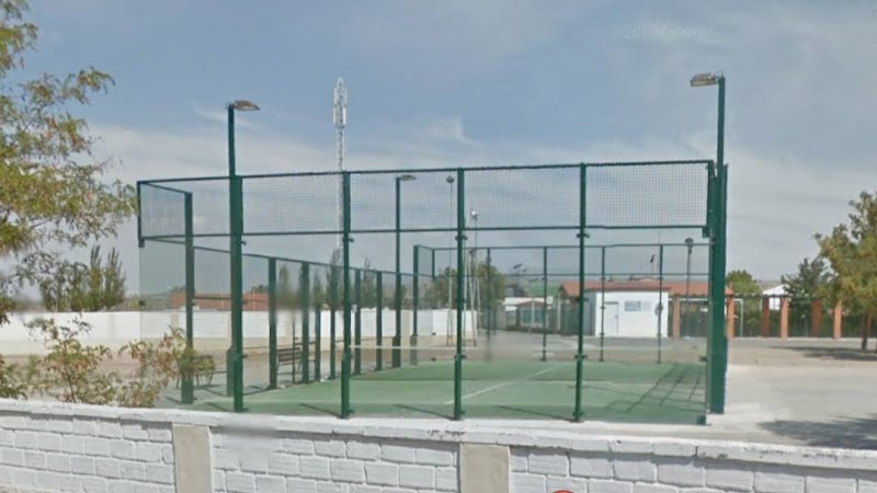Pista de Pádel Pública Municipal de Escatrón. en Escatrón - Foto 1