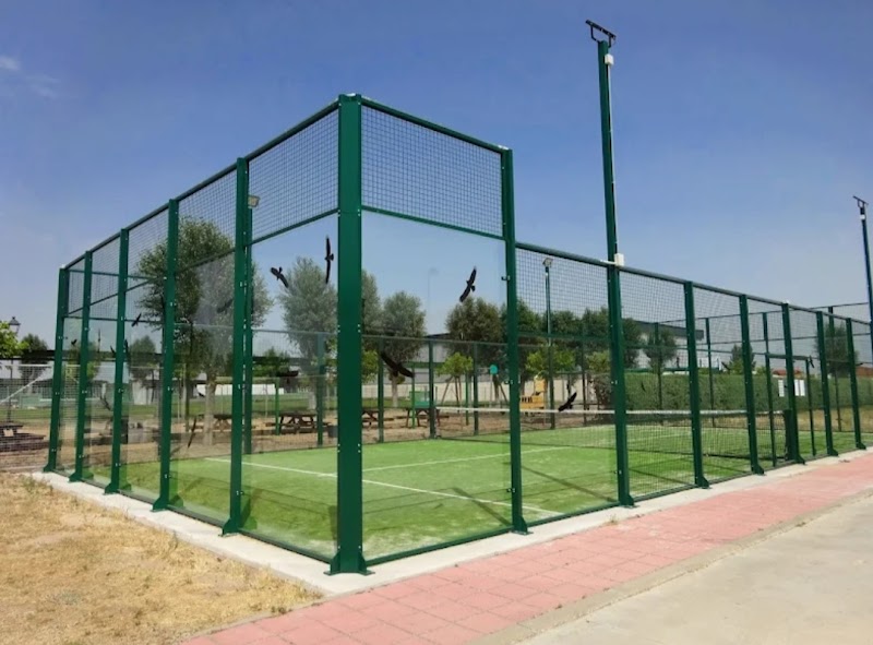Pista de pádel Villanueva de Duero en Villanueva de Duero - Foto 1
