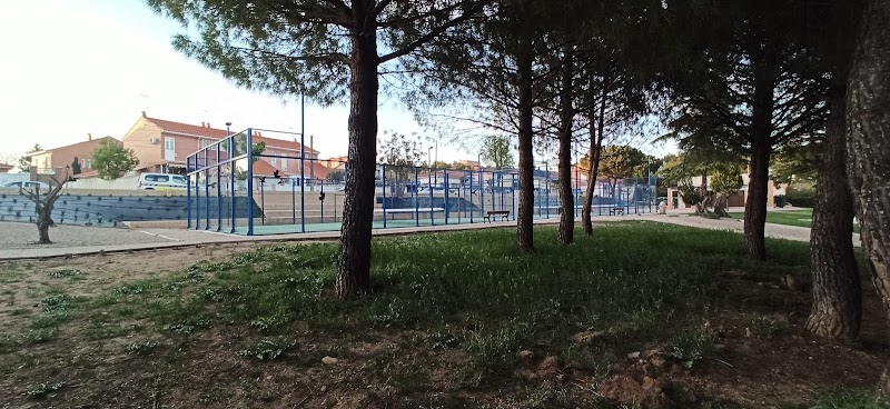 Pistas de pádel en Valdeaveruelo - Foto 1