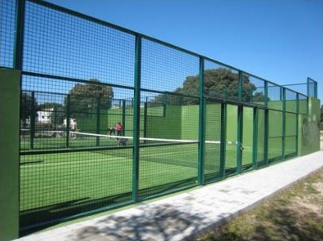 Pistas de pádel de La Raya del Palancar