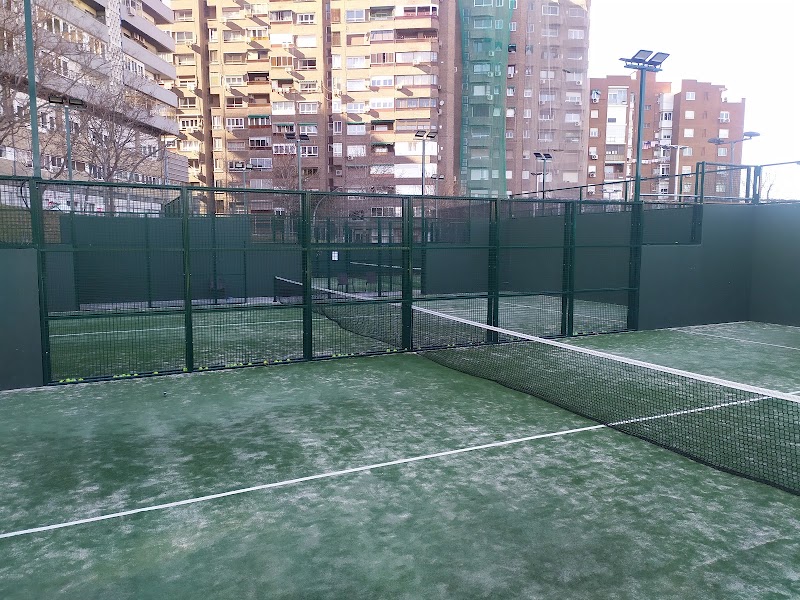 Pistas de pádel Marqués de Monistrol - Río San Pol - Foto 2