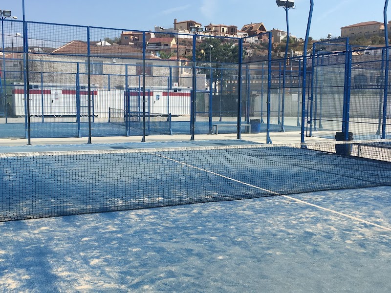 Pistas de Padel, Tenis y Fútbol 7 Colegio Europa