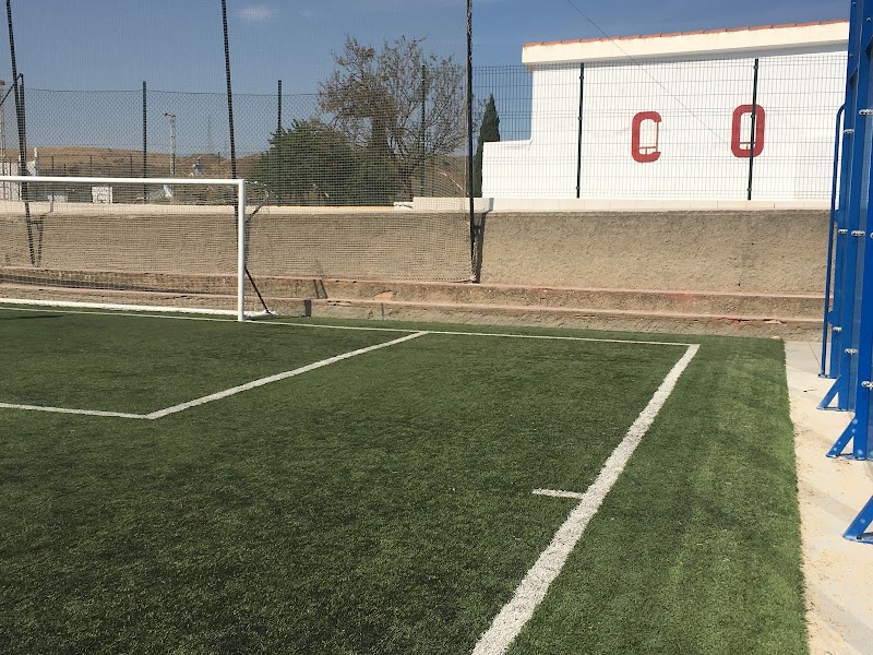 Pistas de Padel, Tenis y Fútbol 7 Colegio Europa - Foto 2