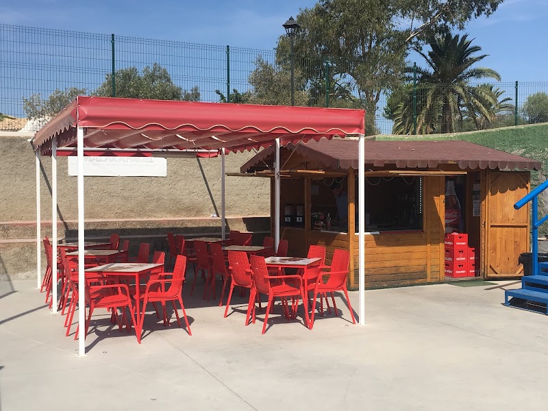 Pistas de Padel, Tenis y Fútbol 7 Colegio Europa - Foto 3