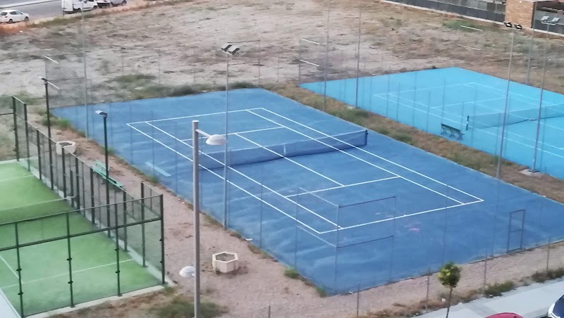 Pistas de Pádel y Tenis - Foto 2
