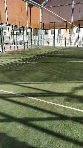 Pistas Padel Casco Antiguo Castilleja De La Cuesta