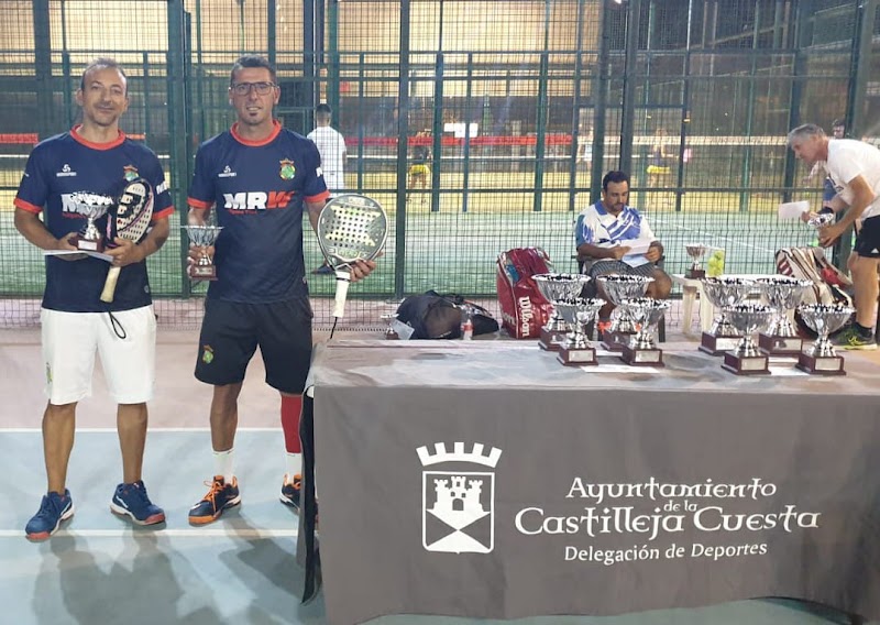 Pistas Padel Casco Antiguo Castilleja De La Cuesta - Foto 4