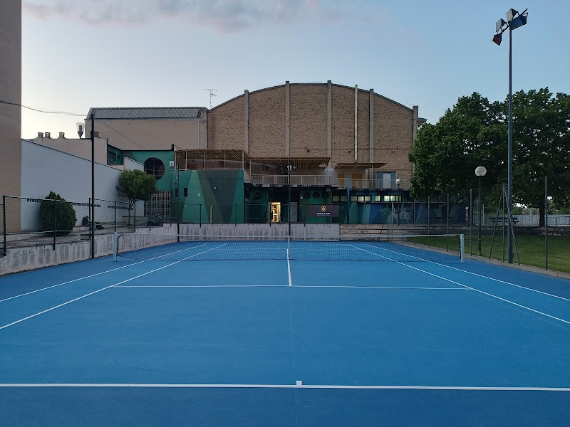 Punto de Oro - Club de Tenis y Padel en Tafalla - Foto 1
